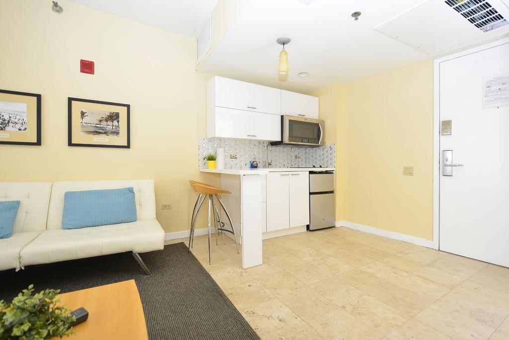 First Street Apartments 마이애미 비치 외부 사진