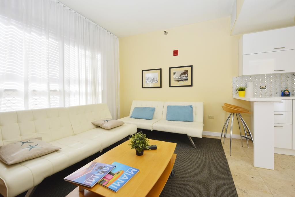First Street Apartments 마이애미 비치 외부 사진